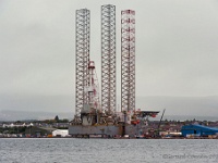 20131007 0041  Driling rigs at Cromarty Firth